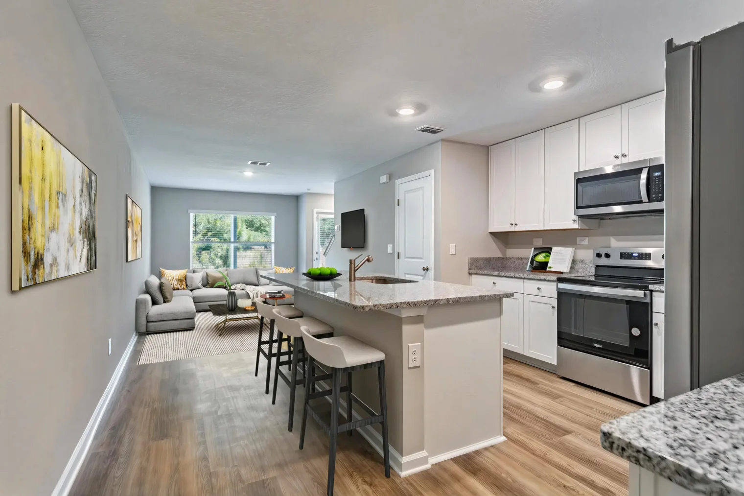 Waterside at River City Kitchen Living room