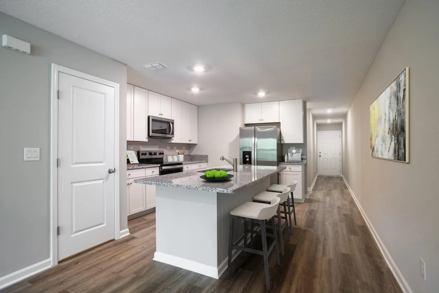 Waterside at River City kitchen1